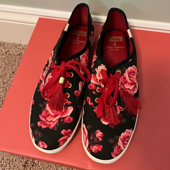 kate spade Shoes - Kate Spade Keds Red Rose Black Canvas Sneakers Tennis Shoes Size 8